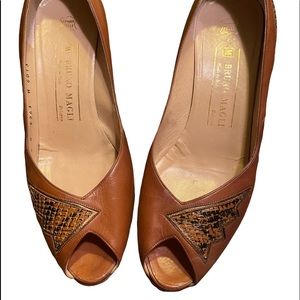 Bruno Magli  8B Brown Open Toe Heel
